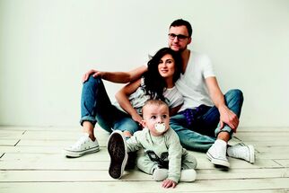 Große 4-Zimmer-Wohnung mit Balkon Große 4-Zimmer-Wohnung mit Balkon