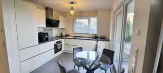 1-Zimmer-Apartment mit Terrasse und Garten - kurzfristig frei! 1-Zimmer-Apartment mit Terrasse und Garten - kurzfristig frei!